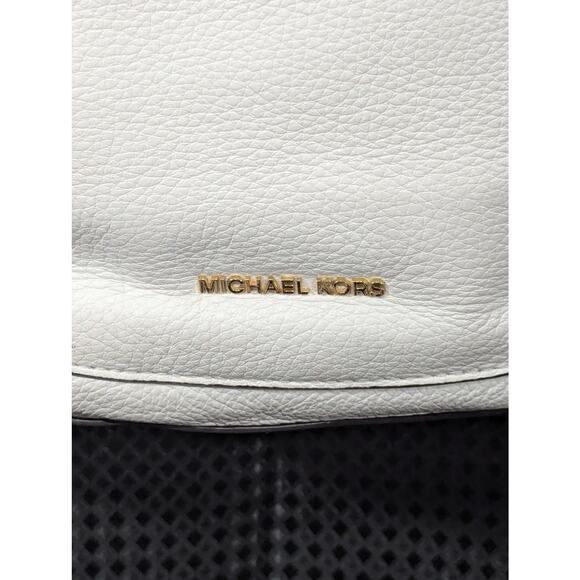 MICHAEL KORS! WHITE GENUINE PEBBLED LEATHER PURSE, HANDBAG, CROSSBODY, BAG! - Picture 4 of 11